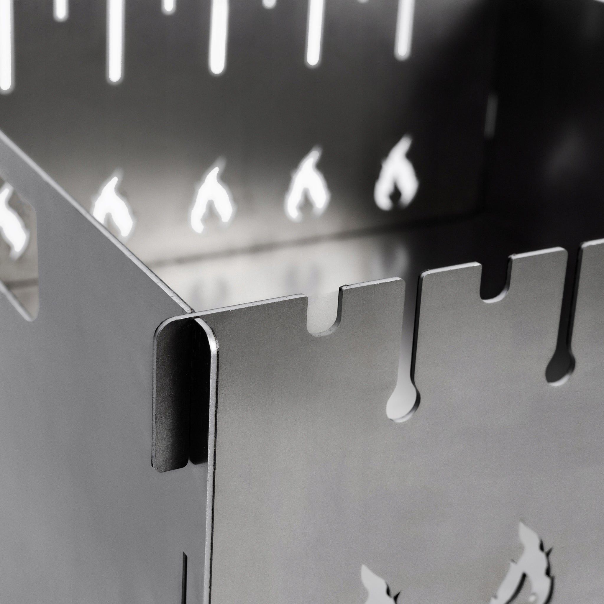 Mangal Grill For 8 Skewer Carbon Metal 2,5mm Multifunctional Compact Packaging status original