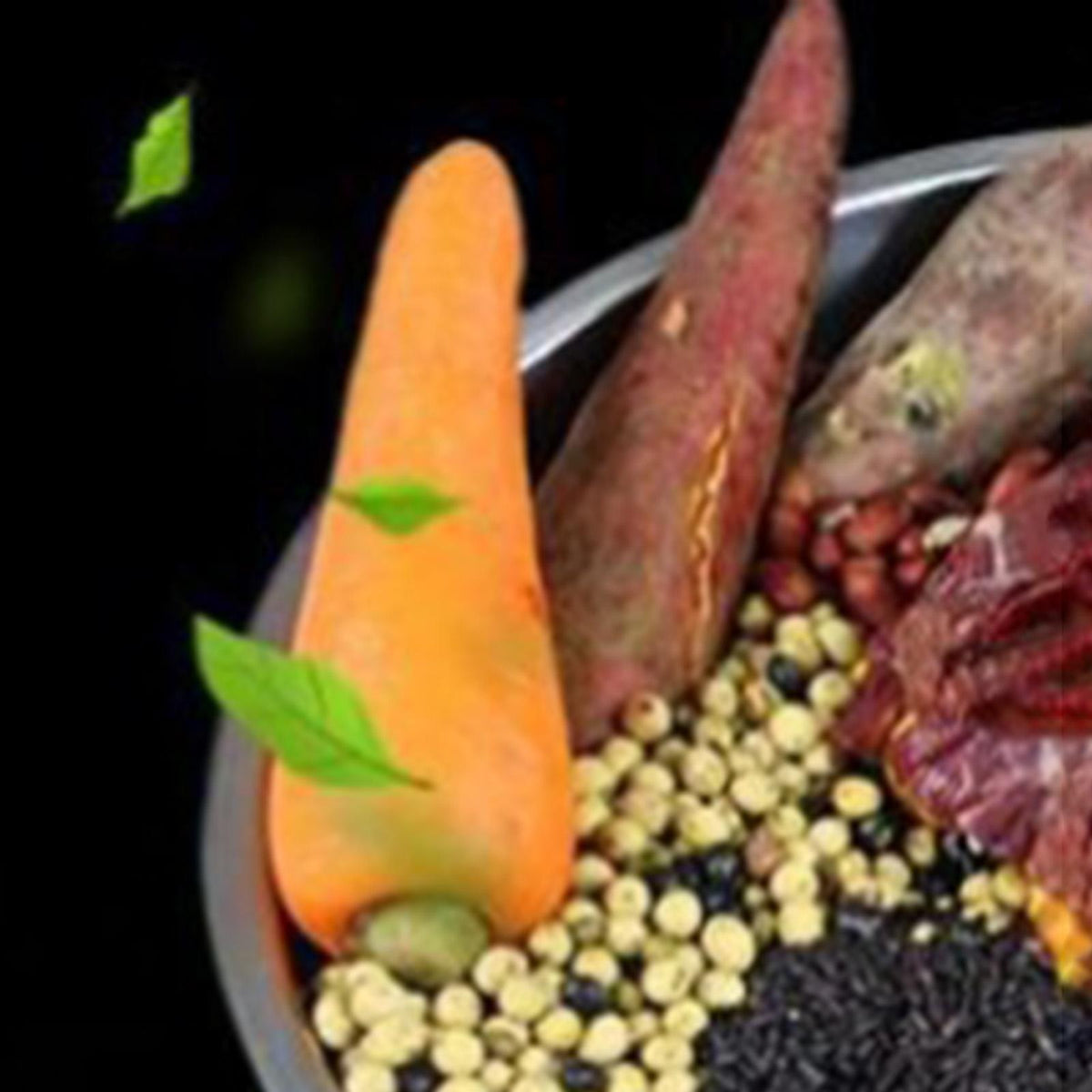 Manual Bird Food Kibble Machine Kibble Mill Parrot Food Granulator for Packaging status original