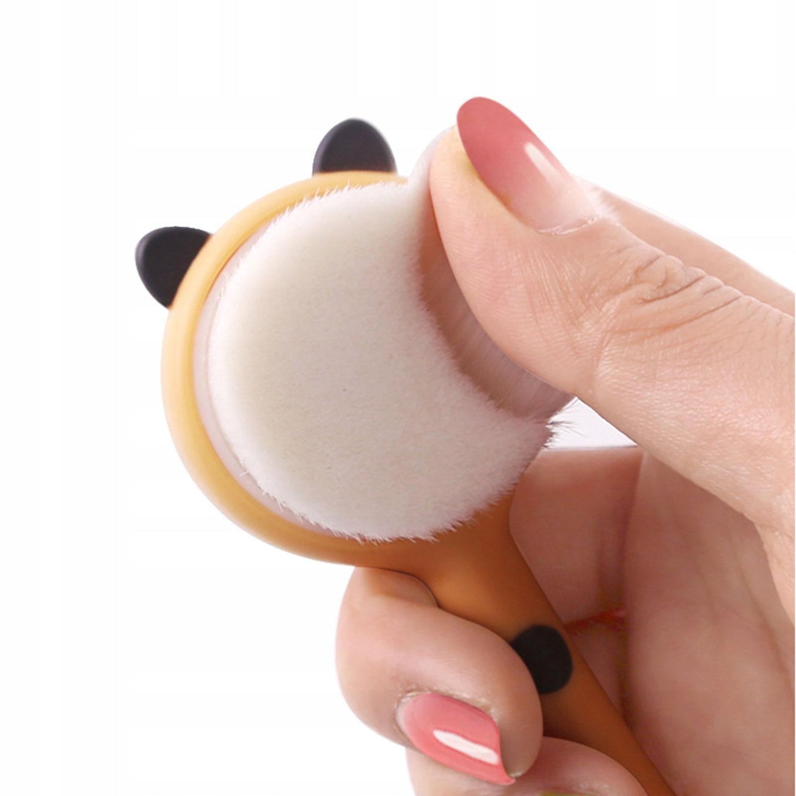 Manual Facial Cleansing Brush Non Slip Handle Portable Clean Skin for Face Medical device type accessories for a medical device or a product without an intended medical purpose