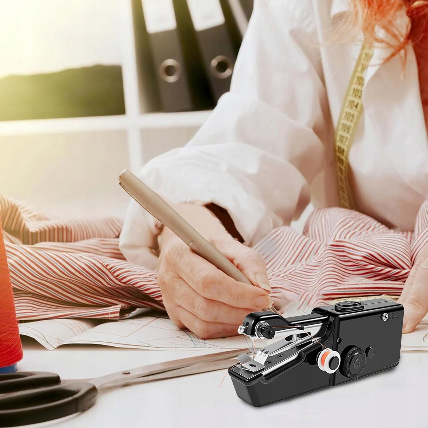 Manual Sewing Machine, Portable Mini Electric Sewing Machine Material synthetic material