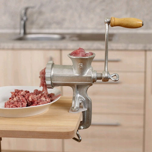 Manual machine for grinding cast iron meat "8" Power rating 0 W