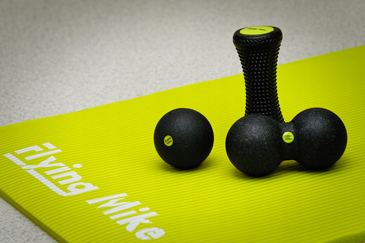 Massage ball Flying Mike 8 cm diameter black Manufacturer code 070501004