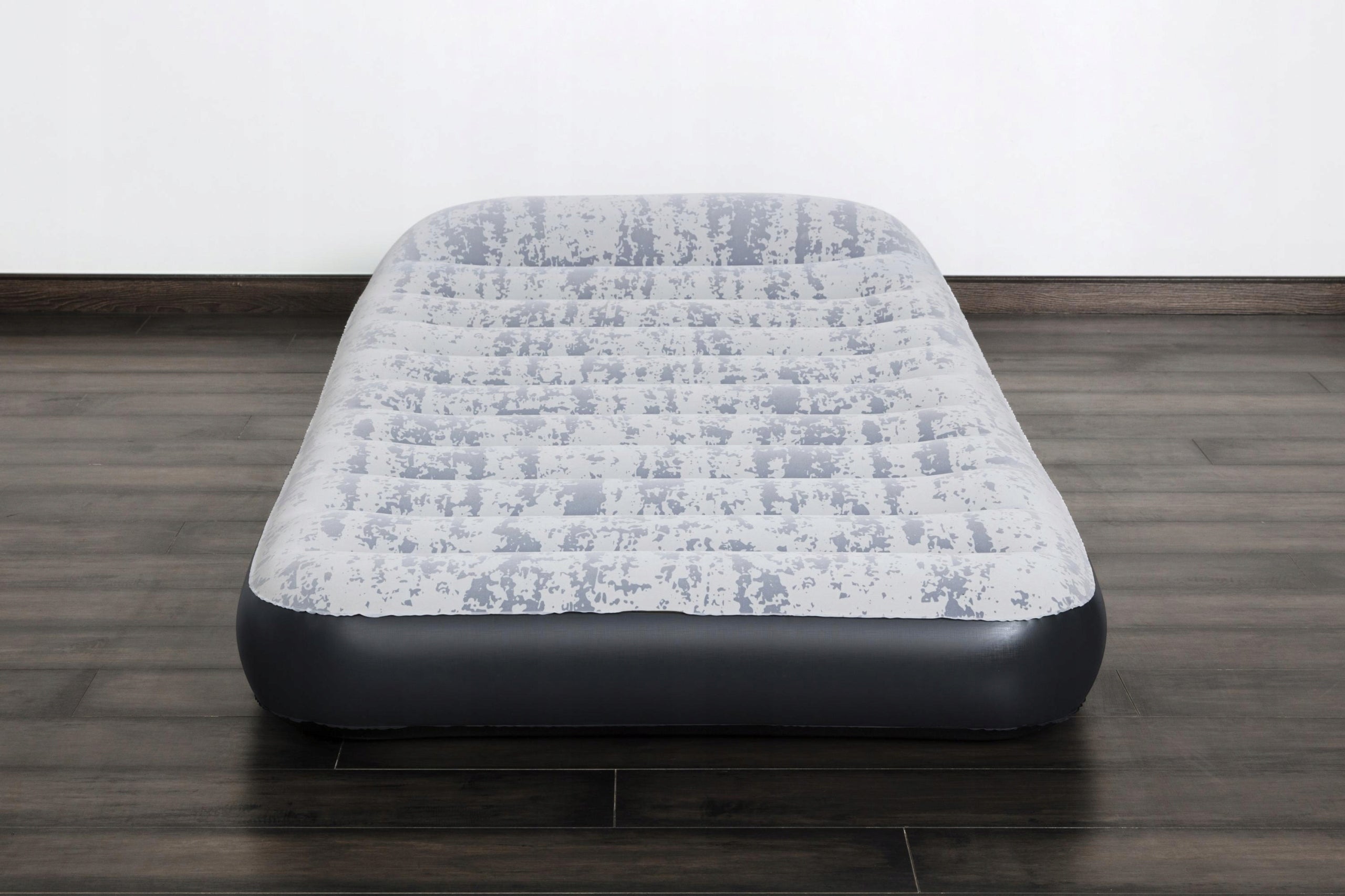Mattress inflatable pump 188x99x30cm Twin Fashion Color multicolor