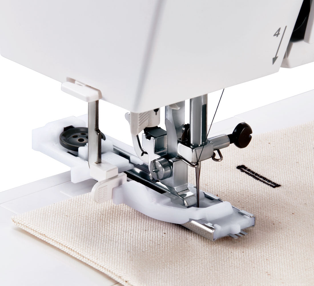 Mechanical sewing machine Janome 1522 GN green + sewing courses Dominant color green