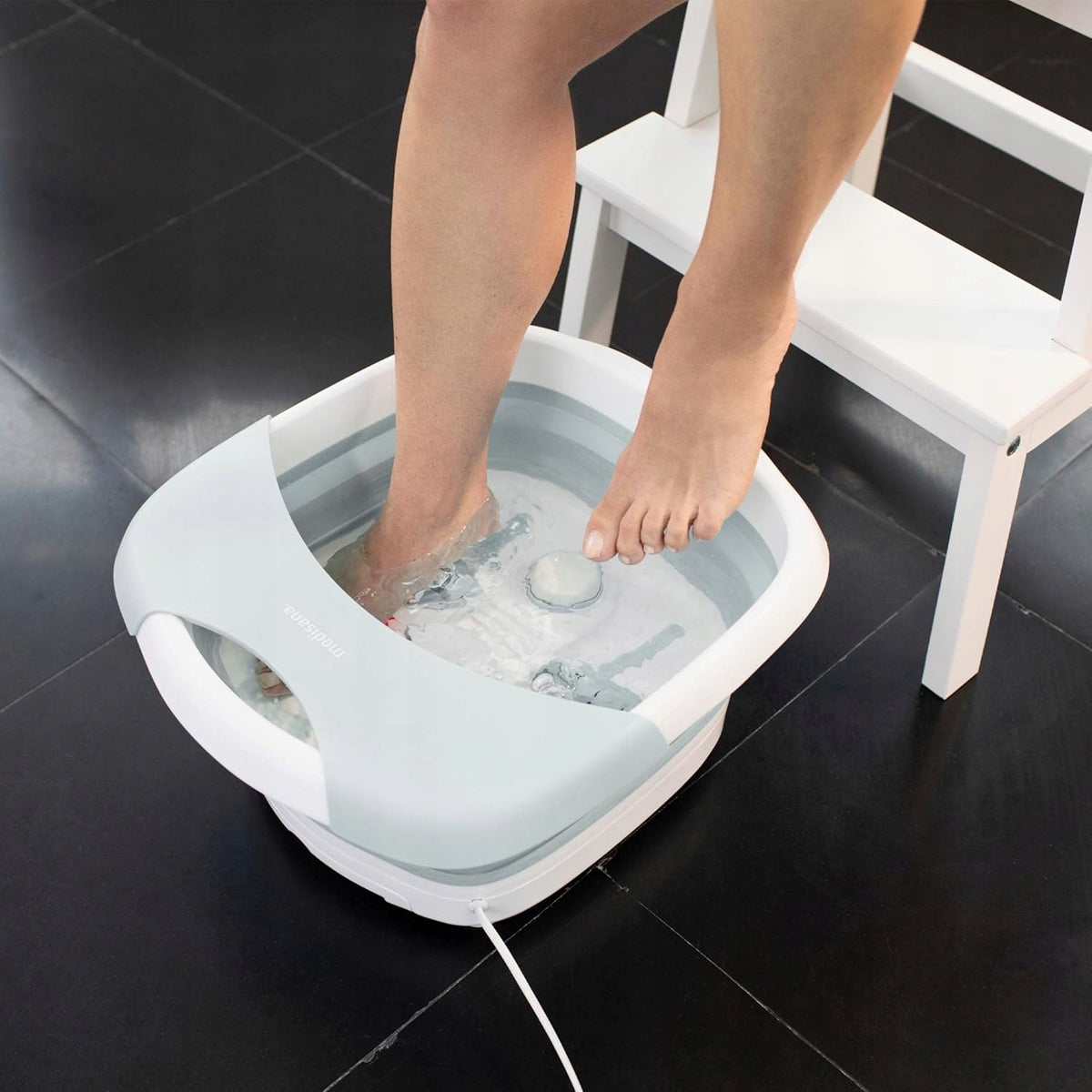 Medisana FS 886 Electric Foot Bath with Massage Heating and Bubbles Brand Medisana