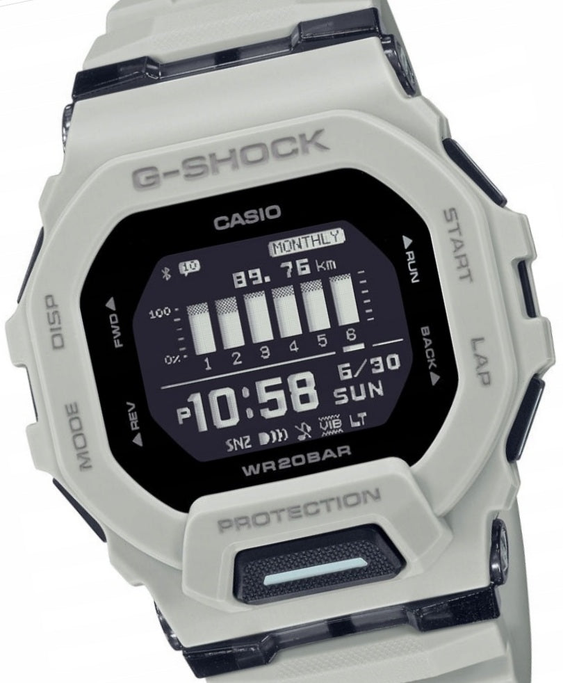 Men's sports watch Casio G-SHOCK G-SQUAD