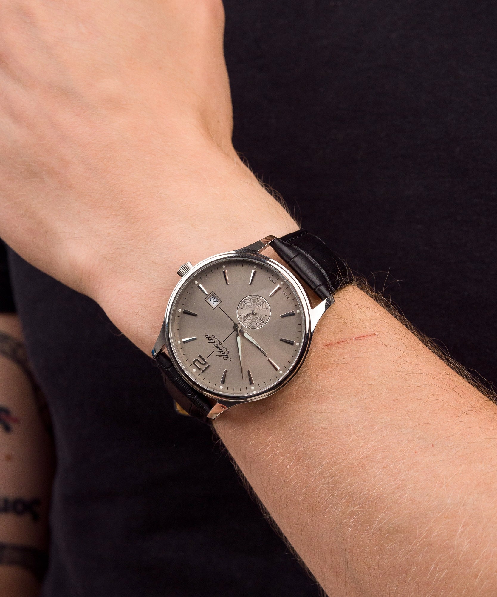 Men's watch Adriatica Super de Luxe Brand Adriatica
