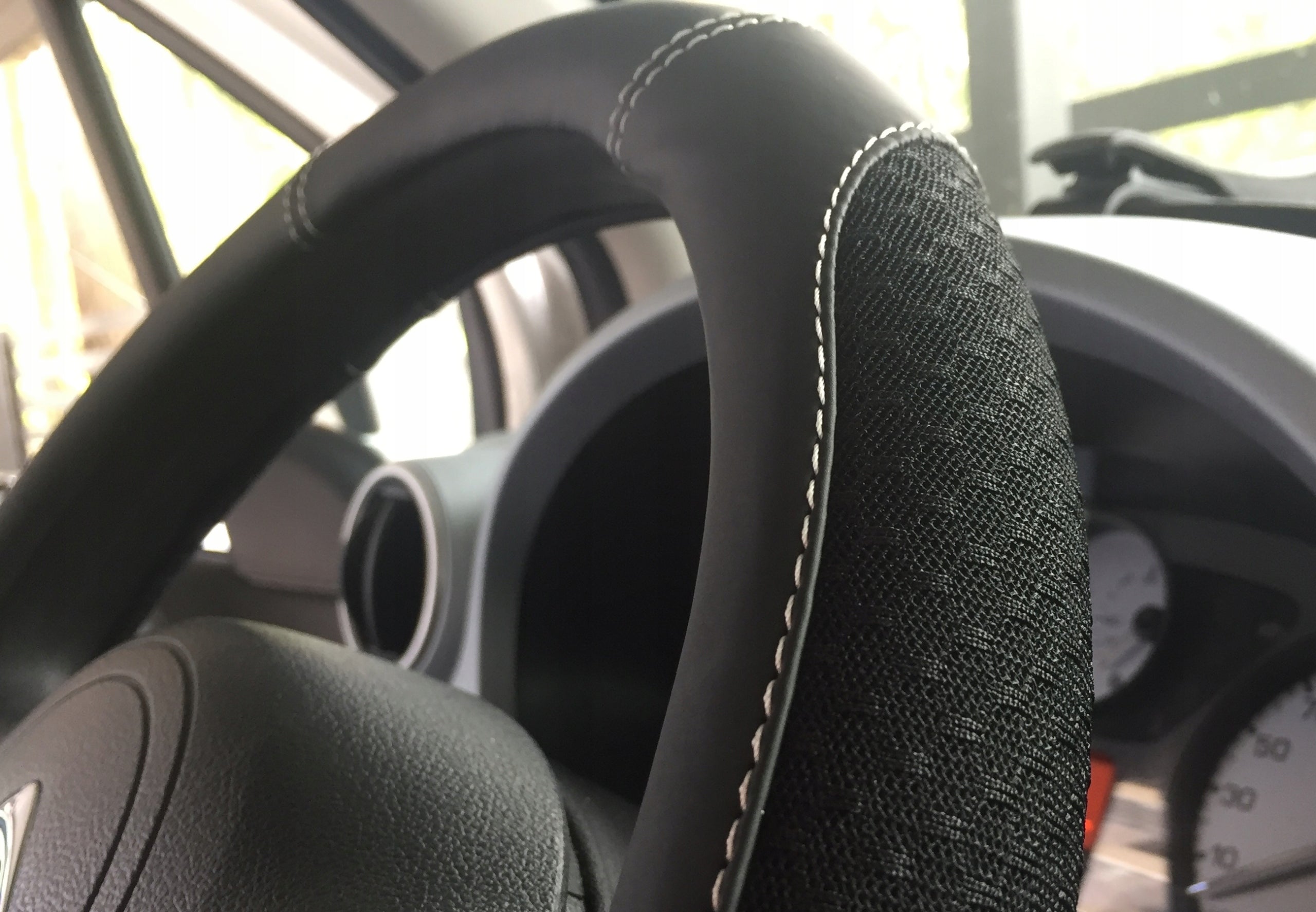 Mercedes class A B C cover steering wheel cover leather material EAN (GTIN) 5906109990103