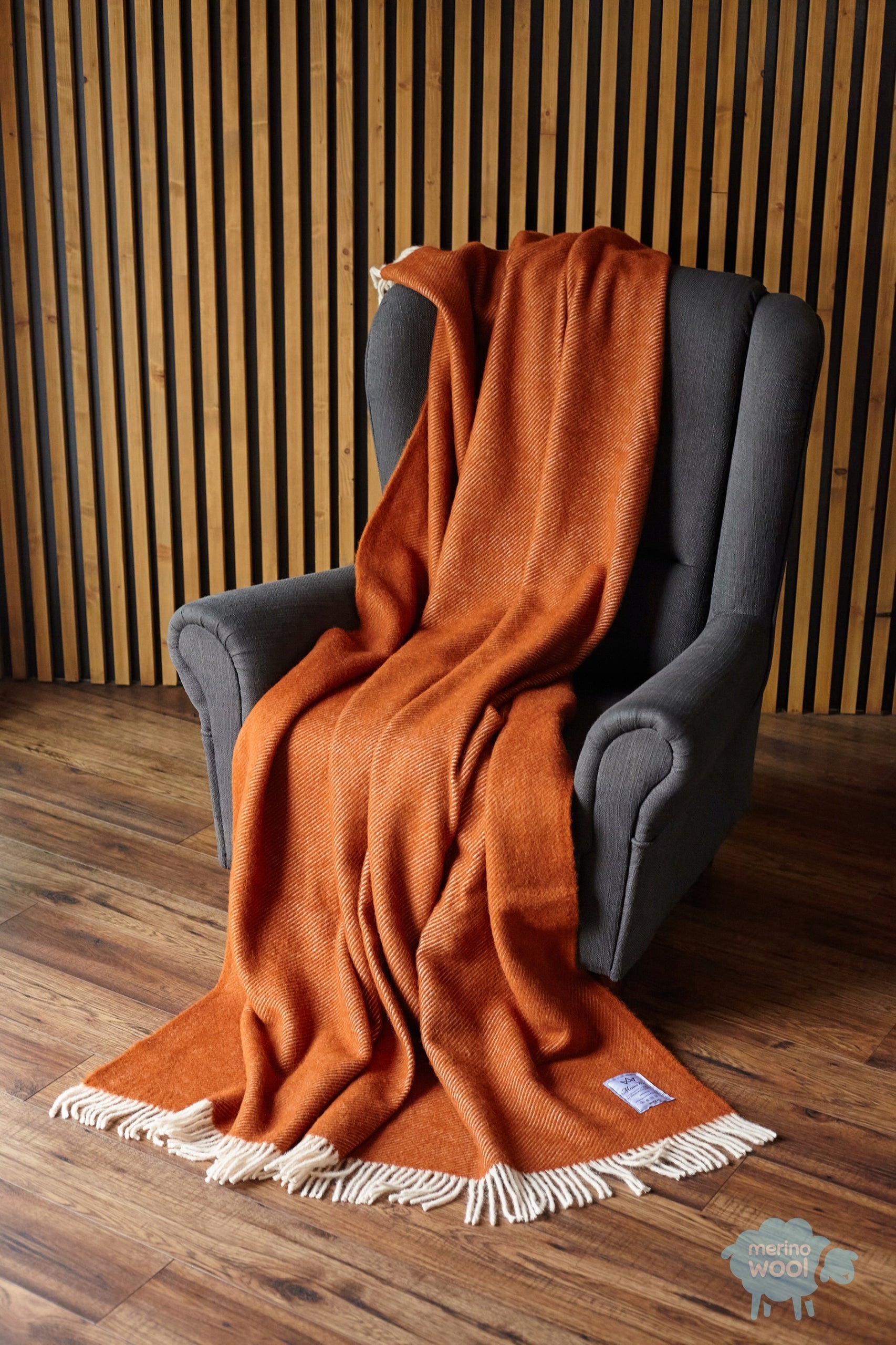 Merino Wool - Wool BLANKET , sofa cover , bed 100% wool 160 x 200 Manufacturer code 05902565616885