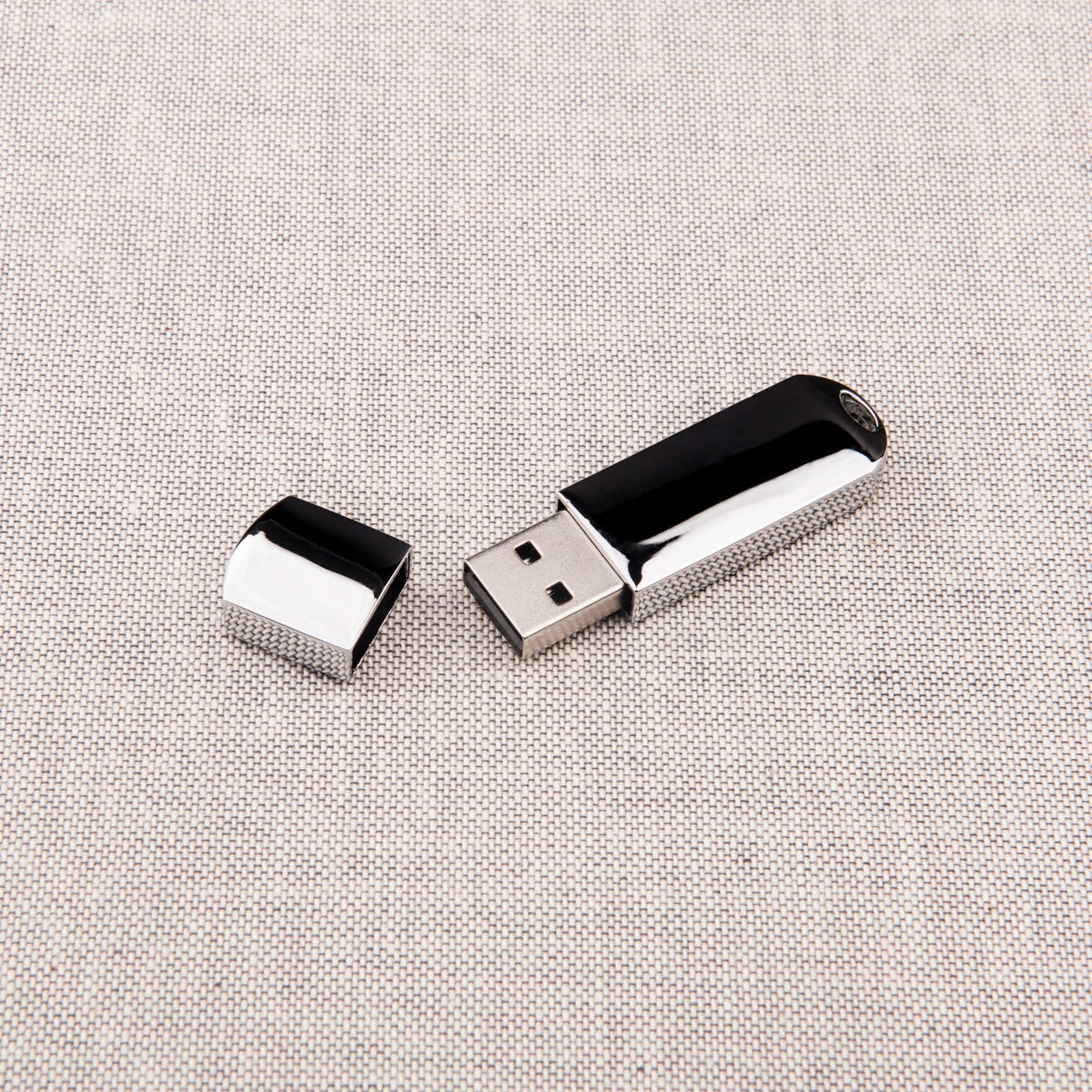 Metal MIRROR Mirror Flash Drive Solid 1GB USB 2.0 + ENGRAVING Color silver