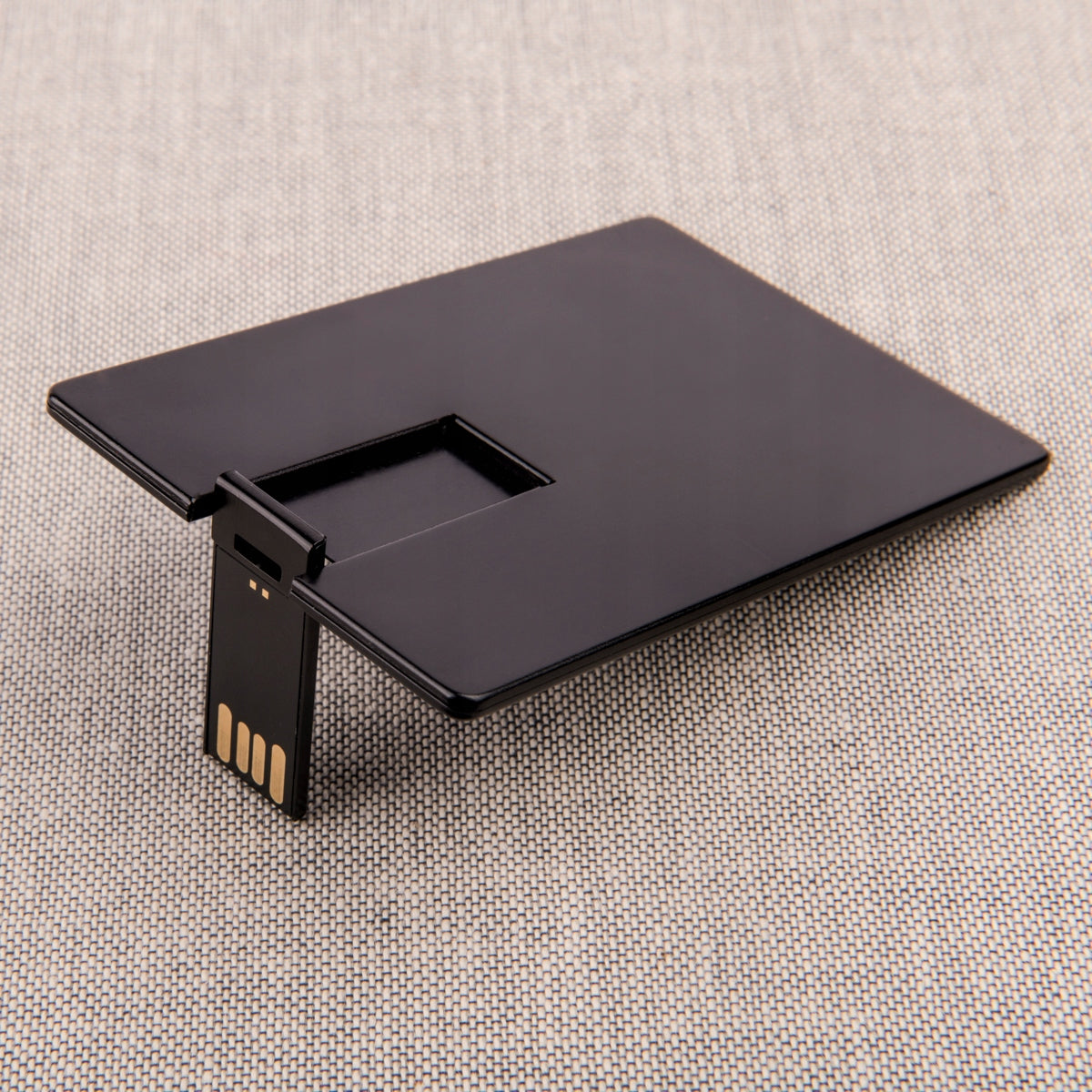 Metal Pendrive Card 2 GB Black + Engraving Color black