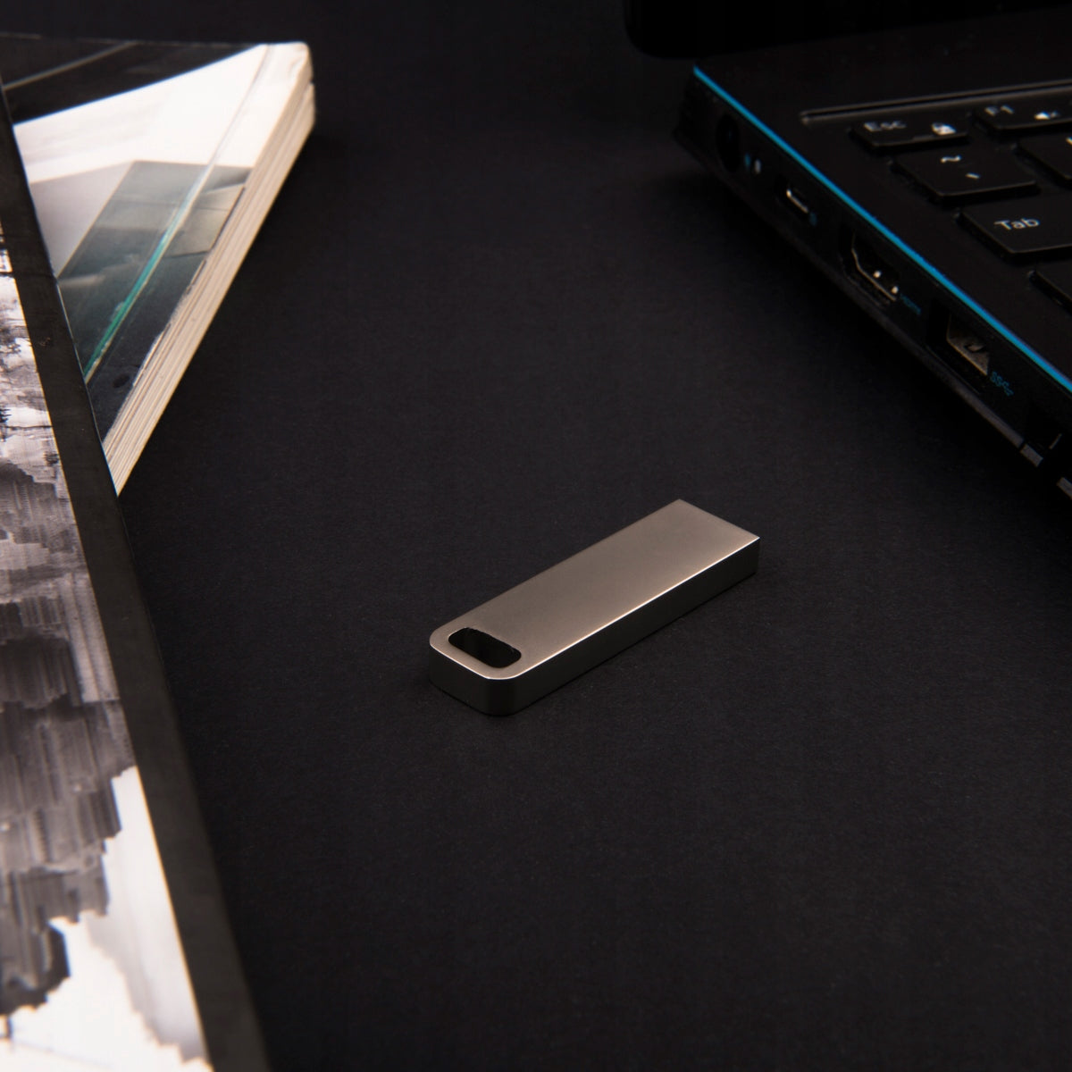 Metal Pendrive Mini 2GB + Engraving Brand MemoRabbit