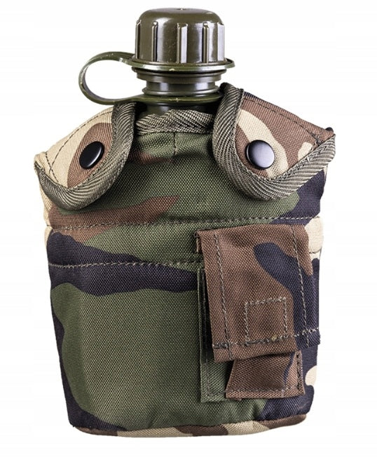 Mil-Tec Canteen with 1L Canteen and Woodland Cover