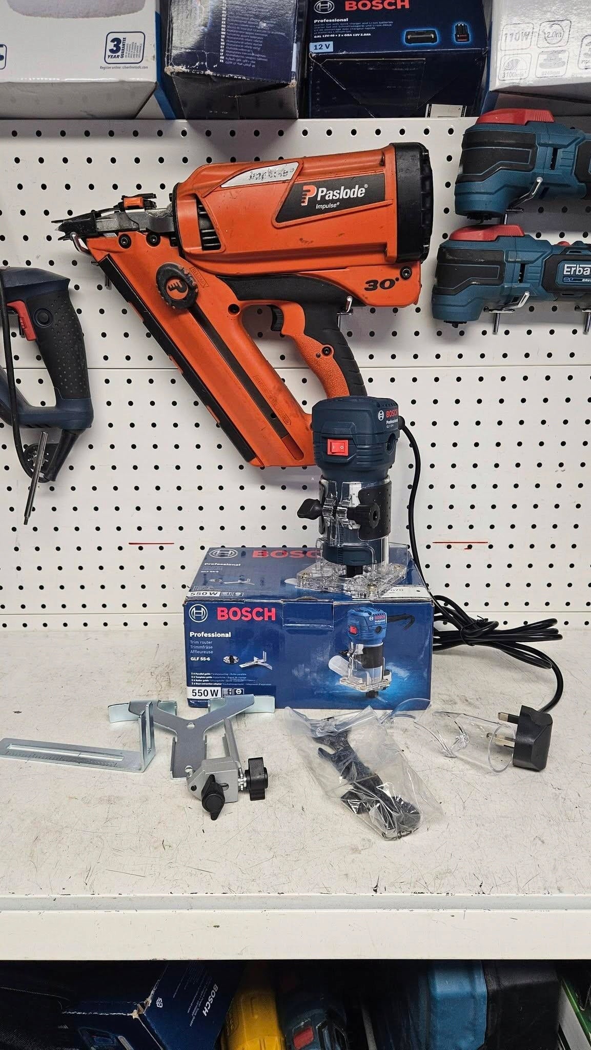 Milling machine Bosch GLF 55-6 550W