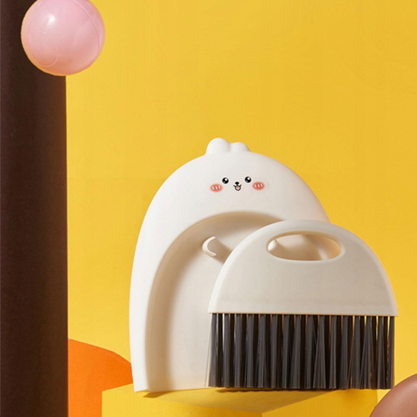 Mini Broom and Dustpan Set for for Kids for Little white rabbit