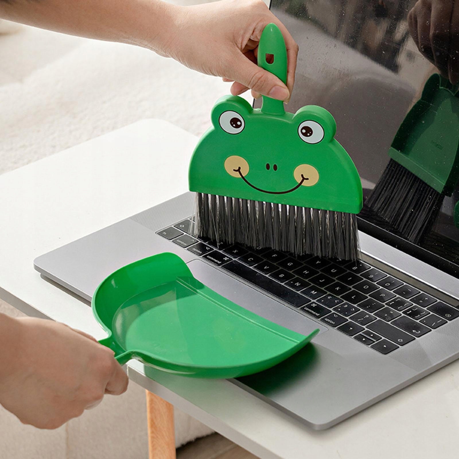Mini Dustpan And Brush Set with Compact Cleaning Brush Small white bunny Packaging status original