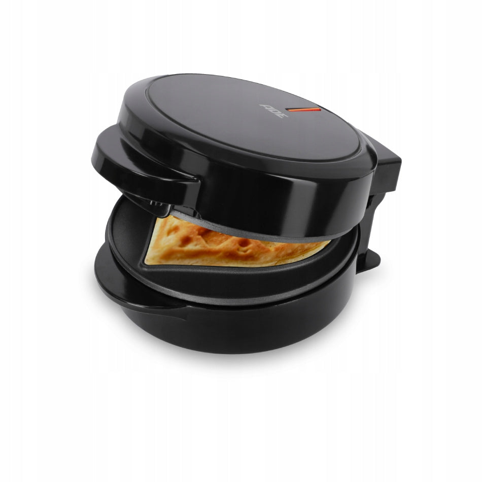 Mini waffle iron for 1 waffle-heart ADE