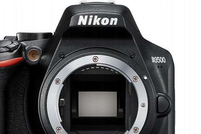 Mirror Nikon D3500 body + lens Brand Nikon