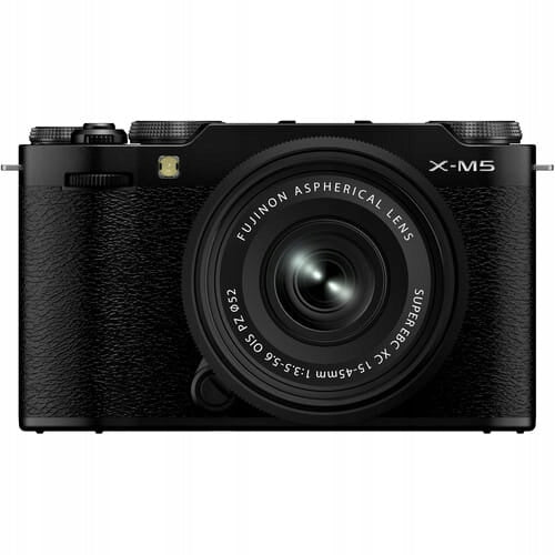 Mirrorless FujiFilm X-M5 + XC 15-45mm lens Batteries included yes