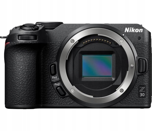 Mirrorless Nikon Z30 + 18 140mm f/3.5 6.3 VR Model VOA110K003