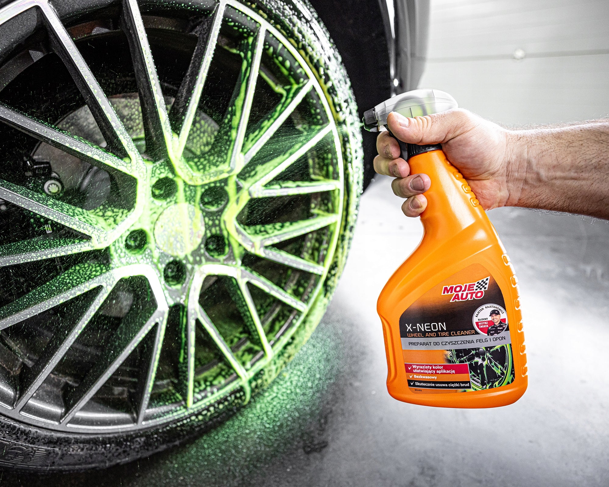Moje Auto rim and tire cleaner X-NEON 750 ml 19-678 atomizer Manufacturer's catalog number 19-678
