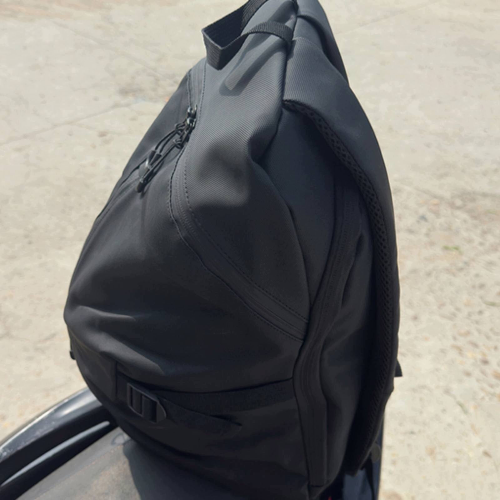 Motorcycle Helmet Backpack Waterproof for Daily Commute, Commuters Manufacturer Ferrari OE