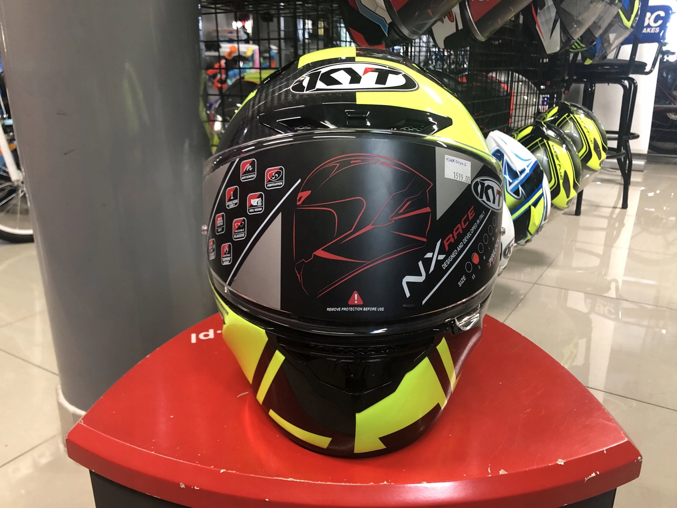 Motorcycle helmet for track KYT NX Race Carbon Lime S (55-56cm) 1350g Manufacturer's catalog number YSNX0004
