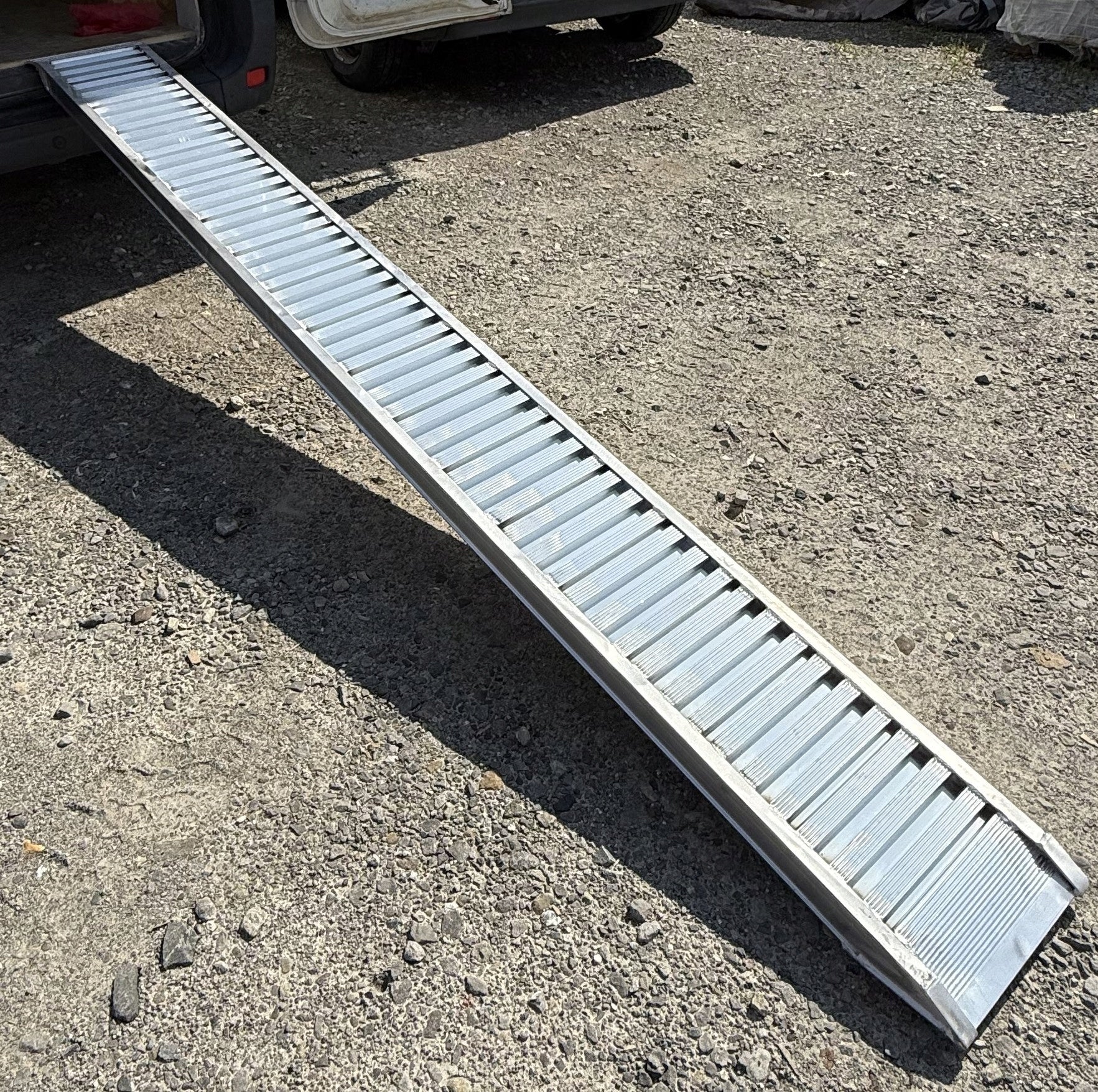 Motorcycle ramp inrun aluminium solid exit length 3m to 700kg