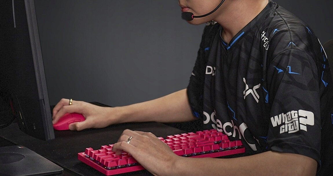 Mouse LOGITECH G PRO X Superlight 2 Lightspeed Magenta Manufacturer Logitech