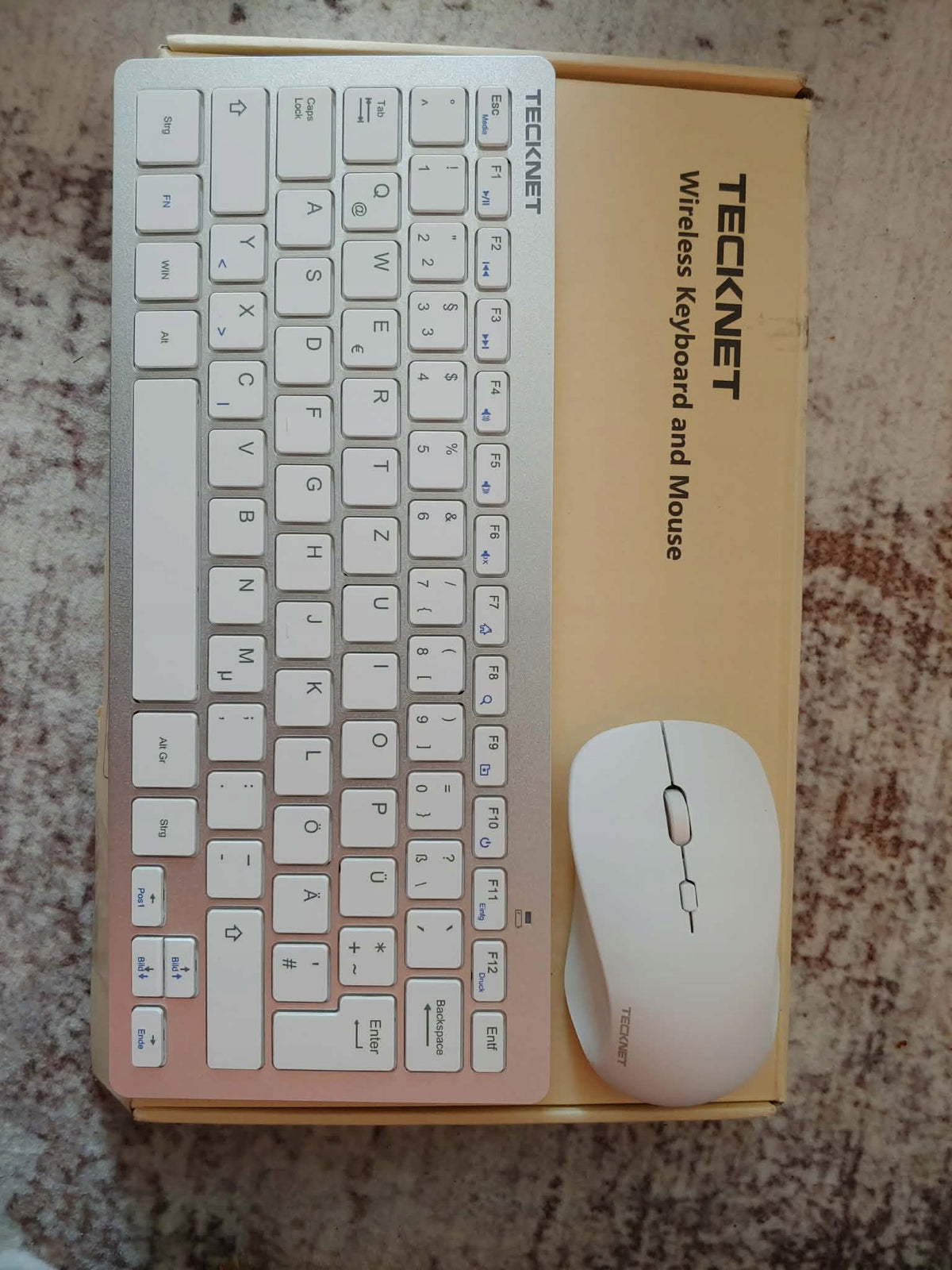 Mouse set with wireless keyboard TECKNET, German QWERTZ chip Manufacturer code B0D1KN1MVC