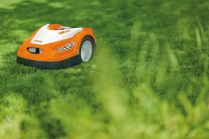 Mowing robot Stihl RMI 422 P cutting width 20 cm Brand Stihl