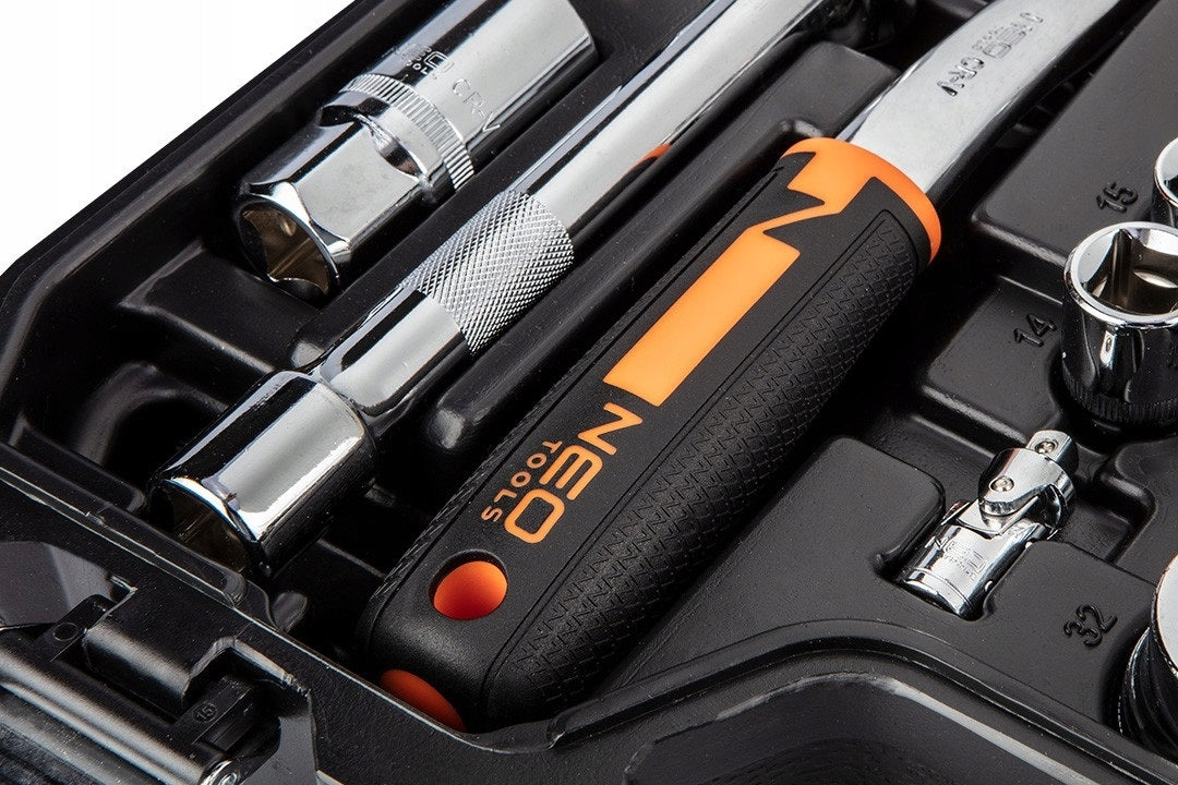 NEO TOOLS socket wrenches 82 el. 1/4, 1/2 CrV tool set suitcase EAN (GTIN) 5907558465921