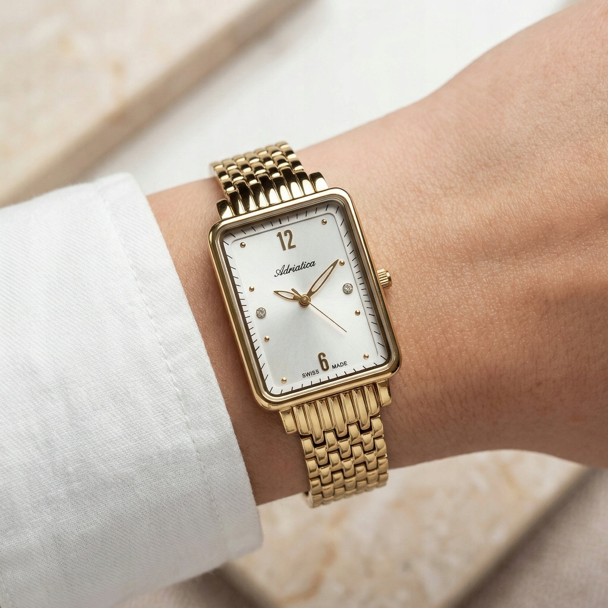 NEW ORIGINAL Women's Watch ADRIATICA A3829.1173Q gold Brand Adriatica
