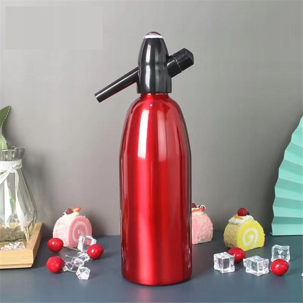 NEW SODA SPARKLING WATER SATURATOR SIPHON Red - 1 liter Product weight with unit packaging 1 kg