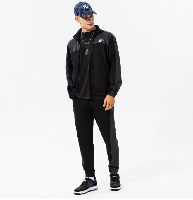 Nike Nike NSW Contrast Polyknit Herren-Trainingsanzug, Schwarz 