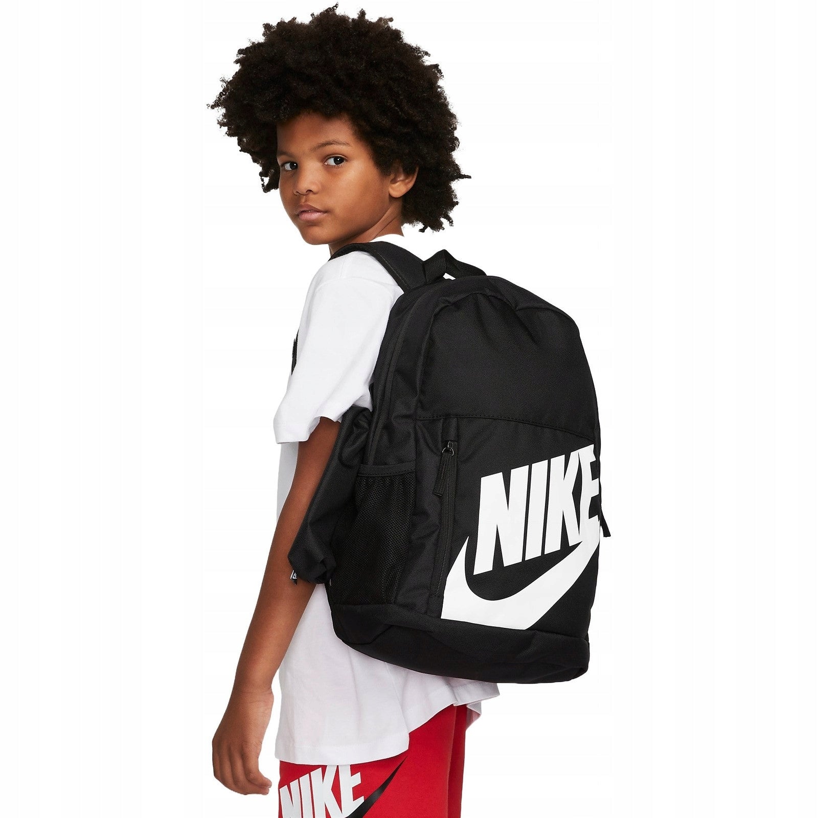 NIKE sports backpack for school gym training pool trip 20L UNISEX Manufacturer code PLECAK SZKOLNY MŁODZIEŻOWY NIKE DLA DZIEWCZYN