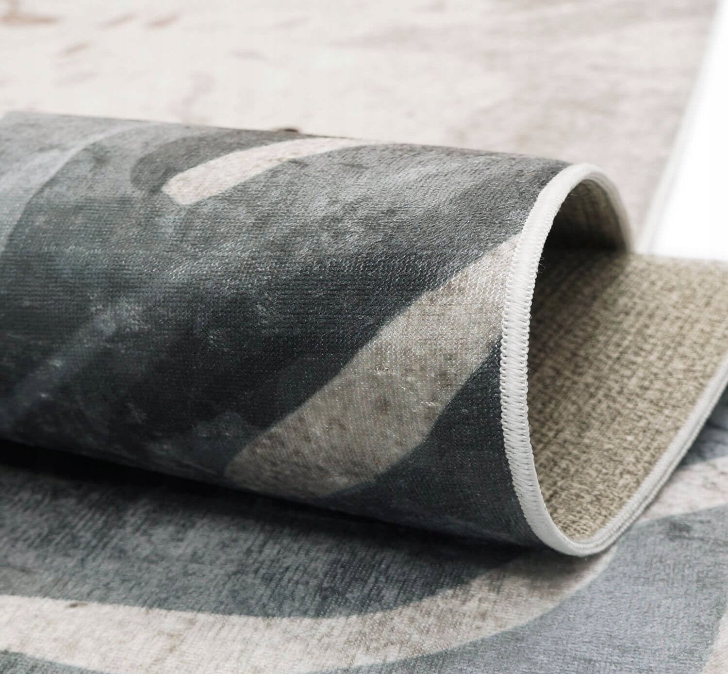 NON-SLIP CARPET FASHIONABLE MODERN LOFT FOR LIVING ROOM 100X150 Packaging status original