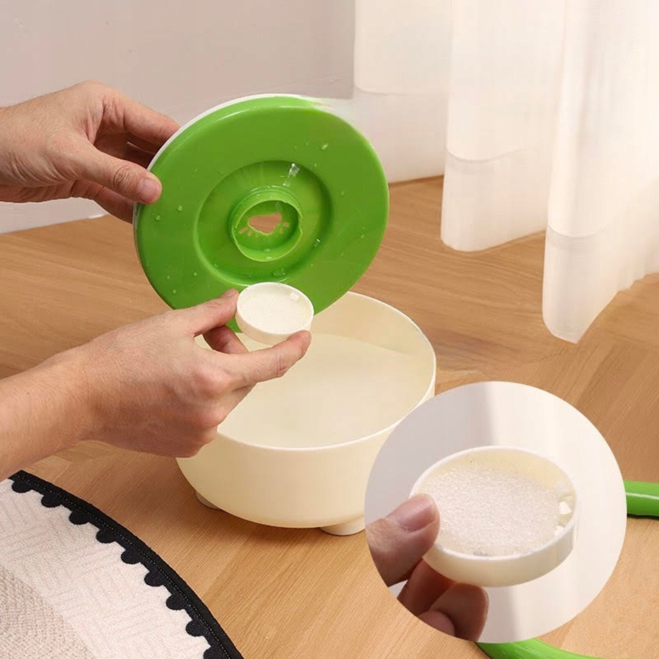 NON-SPILL BOWL FOR CAT DOG FOR WATER LARGE CAPACITY 1,5L SIEMIEC Capacity 1.5 l
