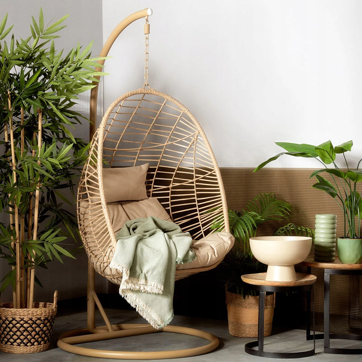 Natural SOLEI swing with pillow 95x95x195 cm HOMLA Packaging status original