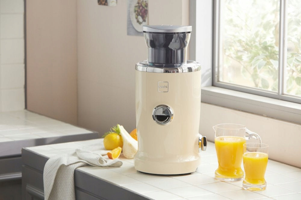 Novis Odšťavňovač VitaJuicer VDE NewGen SX-3 (krémová) Brand Novis