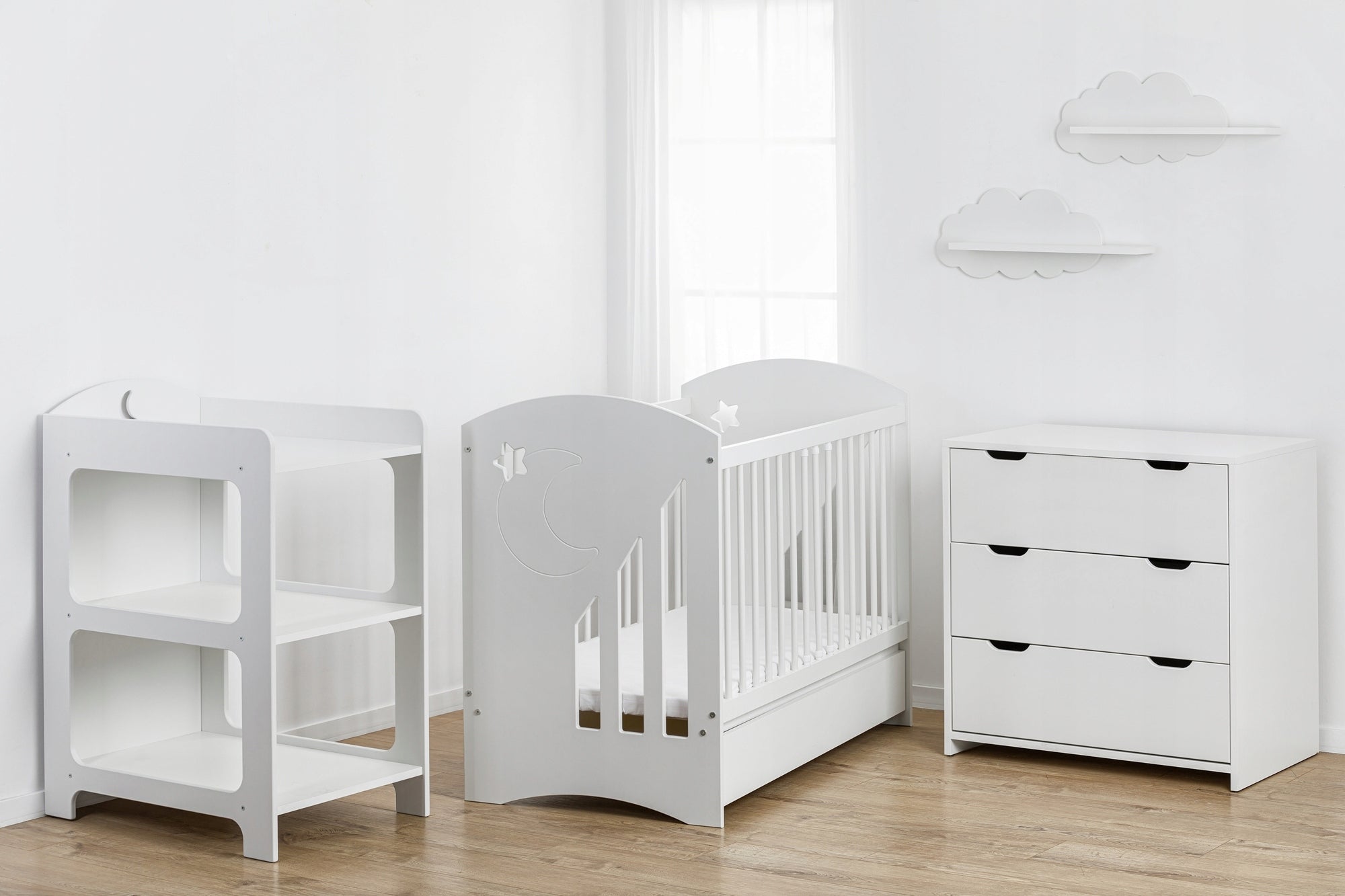 Nursing chest of drawers, changing table on wheels, MOON white Brand Baby-Raj