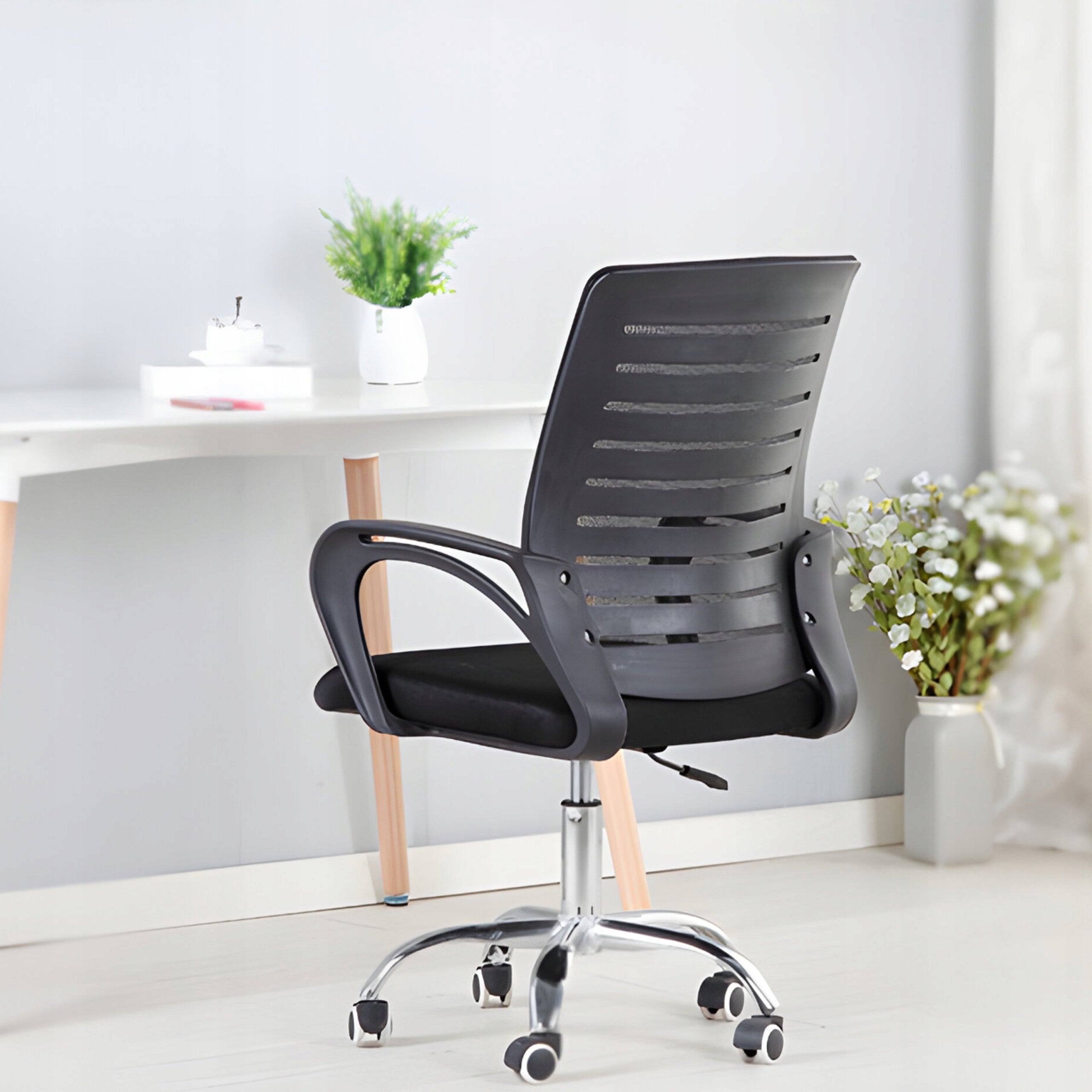 OFFICE CHAIR SWIVEL DESK CHAIR VENTILATED MESH BLACK UP TO 150KG Manufacturer code obrotowy fotel biurowy