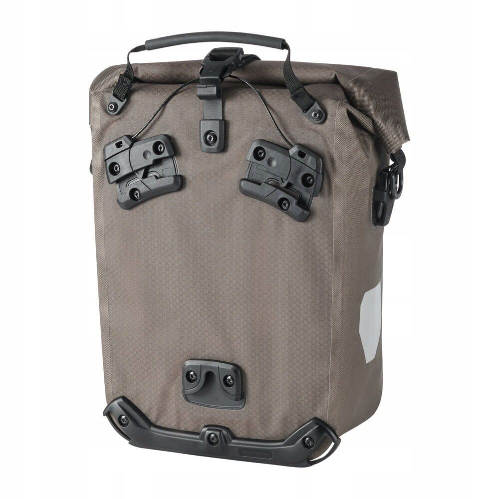 ORTLIEB UNI GRAVEL-PACK DARK SAND QL3 14,5L (M) Manufacturer code O-F9986