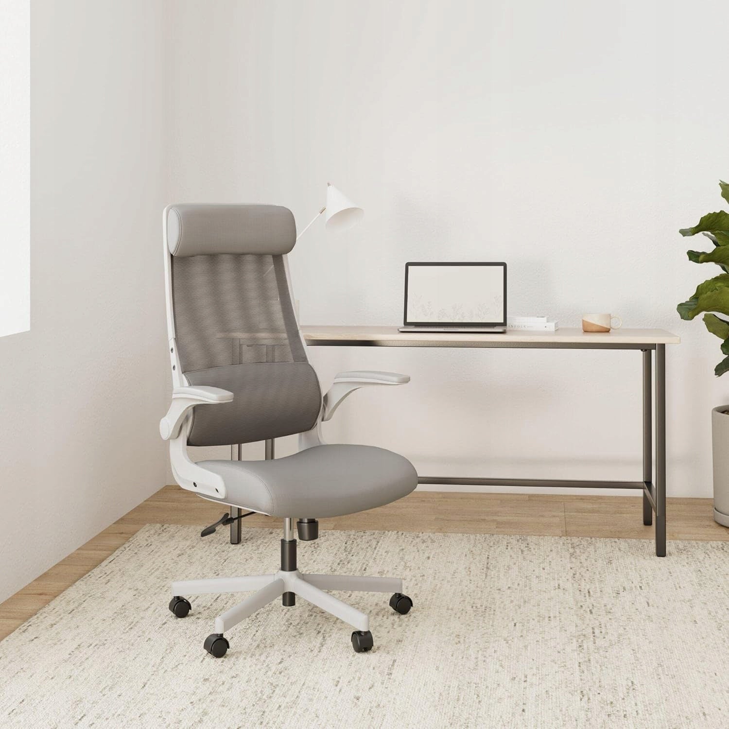 Office Chair Ergonomic Swivel White Mesh Adjustable Headrest Packaging status original