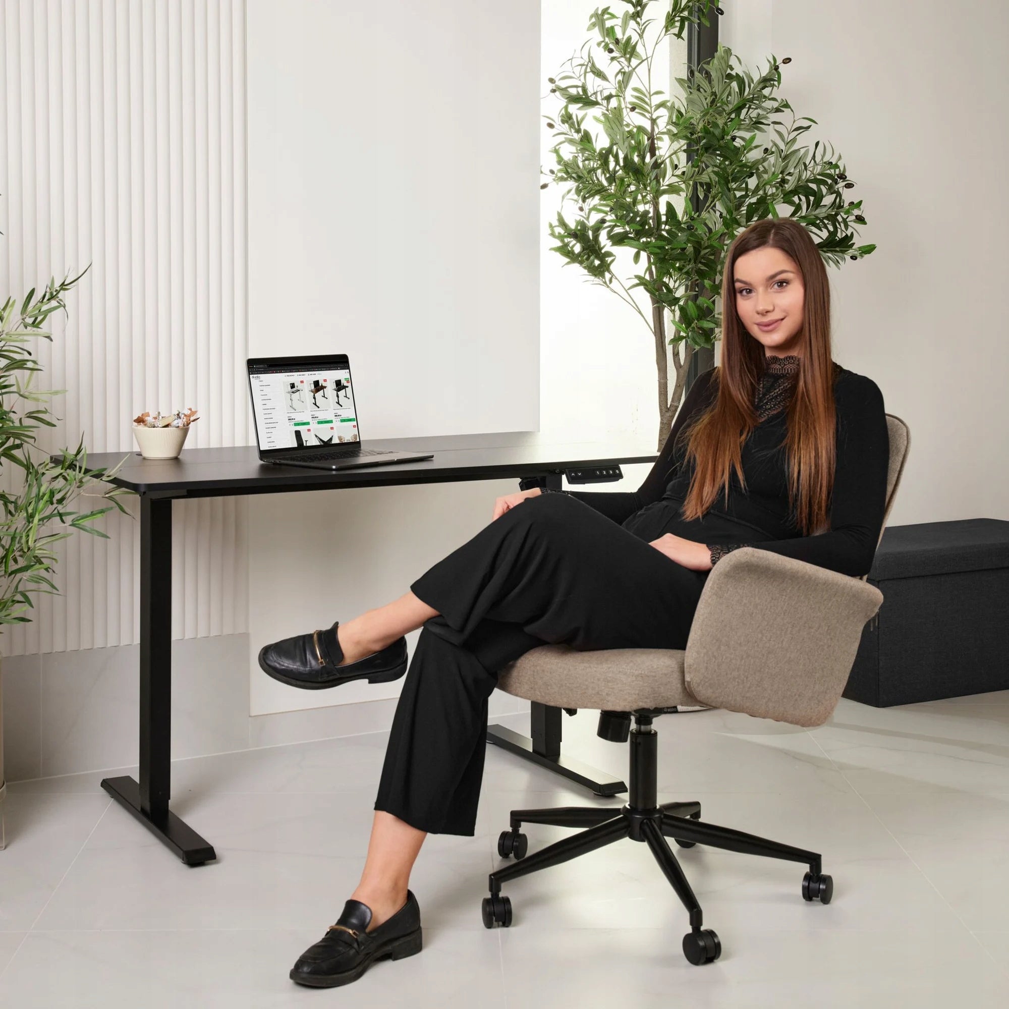 Office Chair Swivel For Living Room Adjustable Fabric Office Chair Packaging status original