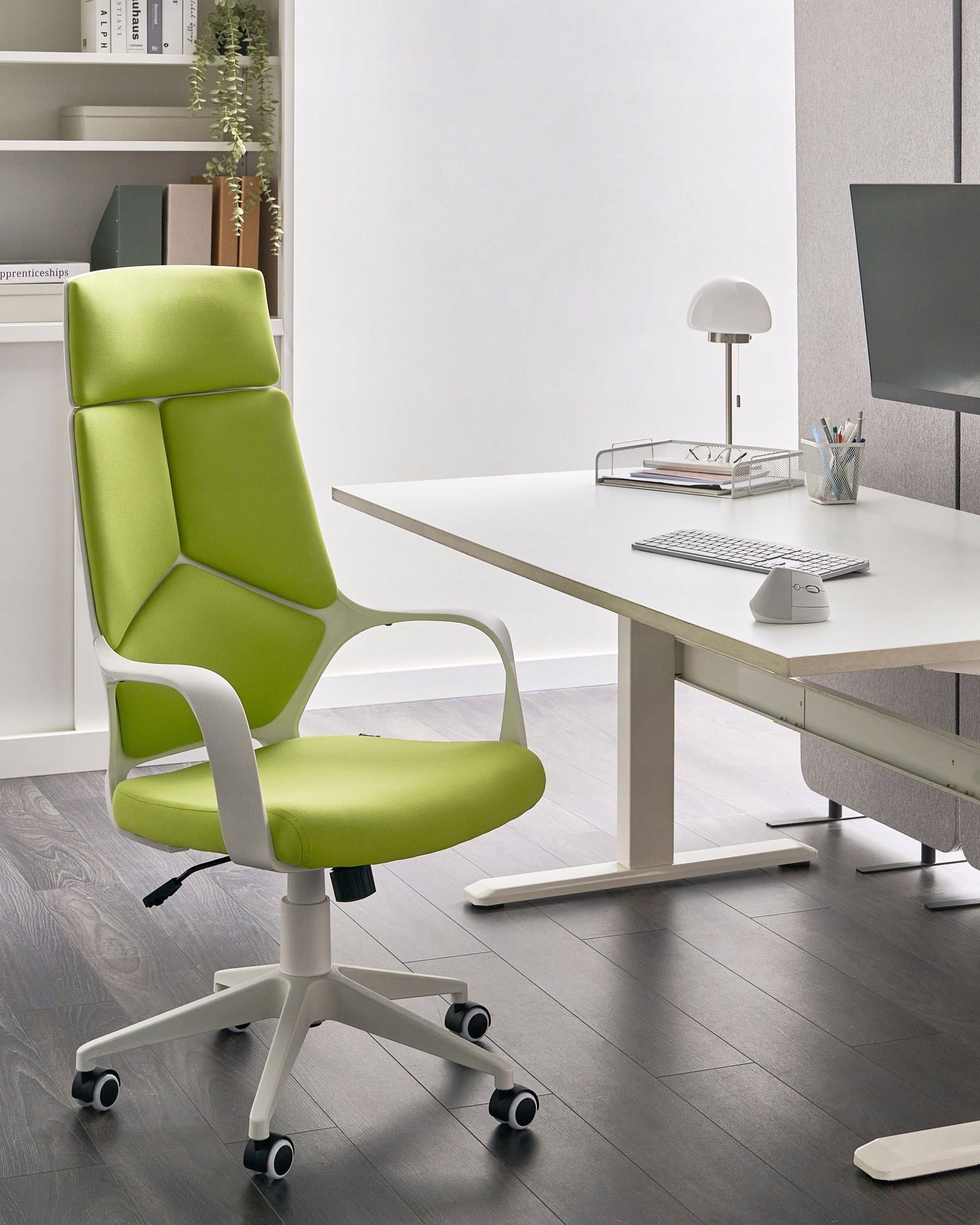 Office chair adjustable lime wheels Packaging status original