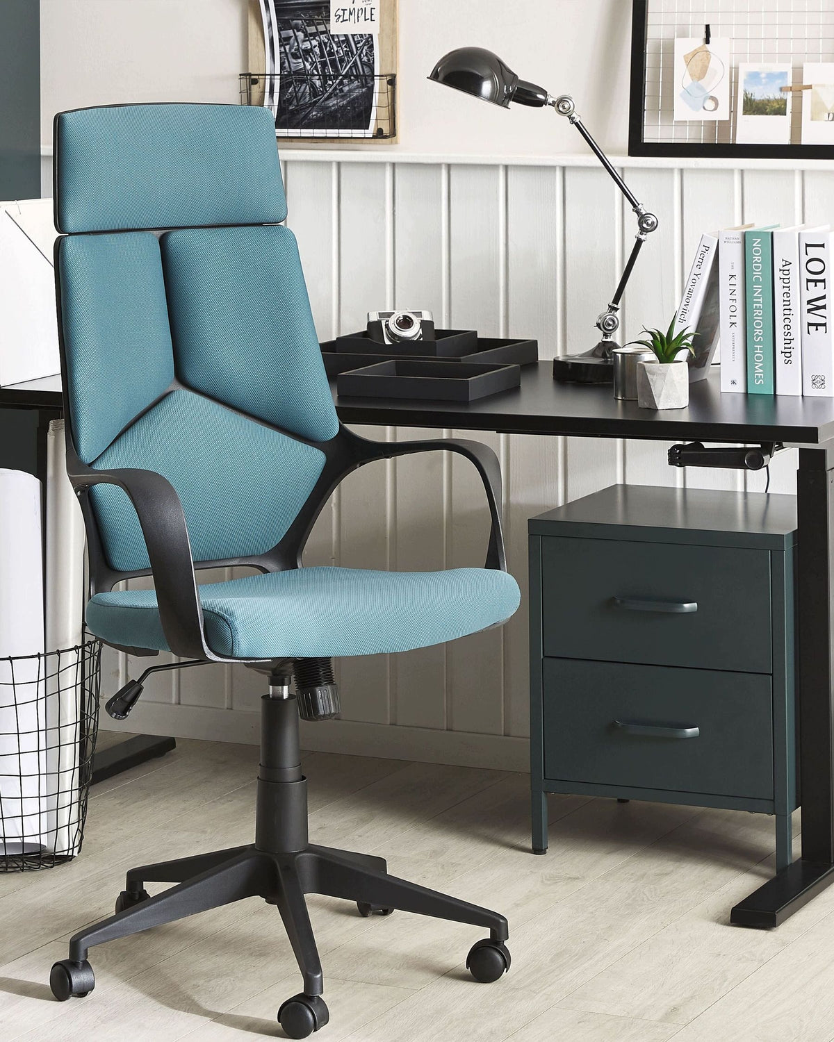 Office chair adjustable wheels dark blue Packaging status original