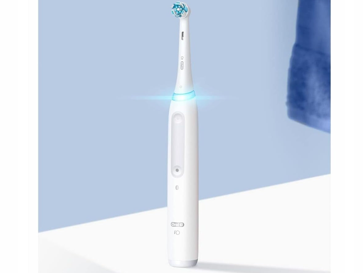 Oral-B iO Magnetic Electric Toothbrush - Laboratory White Medical device no