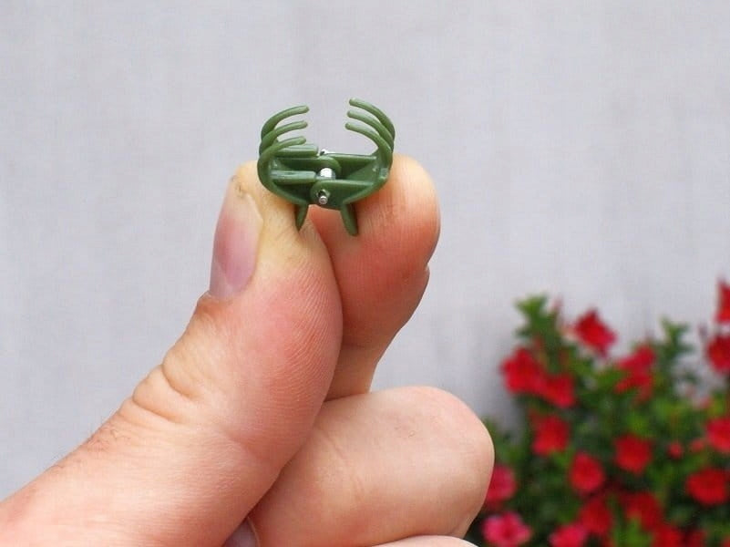 Orchid Clips 10pcs - Plant Attachment Clips for Support Pole Packaging status original