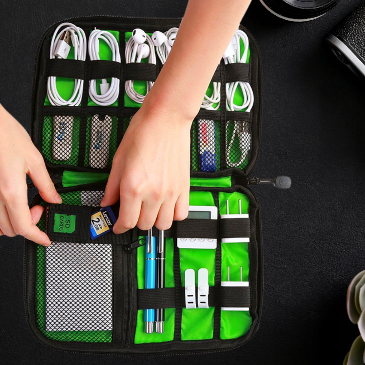 Organizer - Memory Card Pendrive Cable Case Model 3397